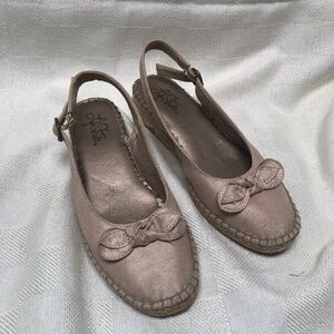 Life Stride Rica Too Beige  shoes